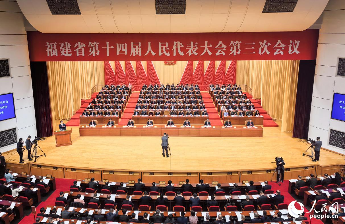 今日热议“八闽十三水辅助器下载	”(必胜开挂神器)-第2张图片