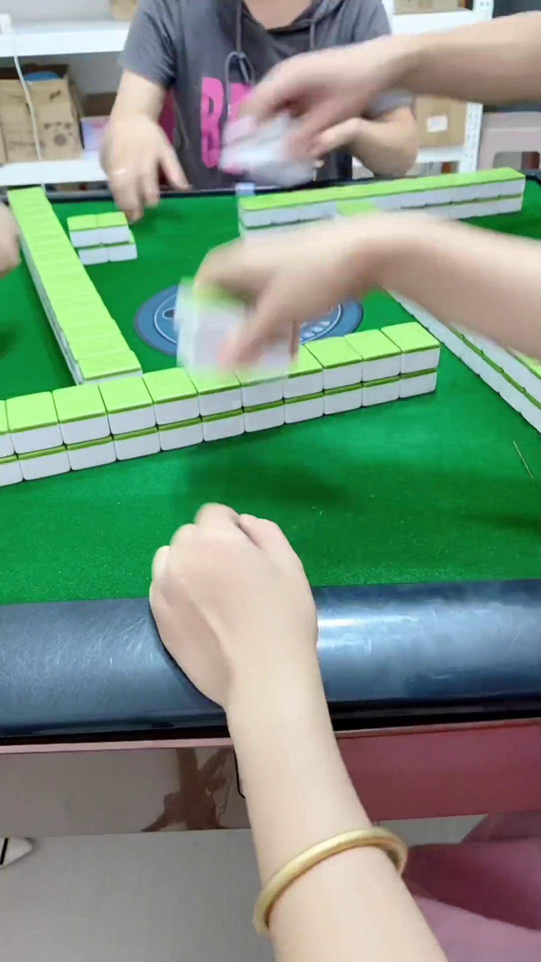 辅助神器“腾讯欢乐麻将如何开挂 ”(辅助神器)开挂详细教程-第1张图片