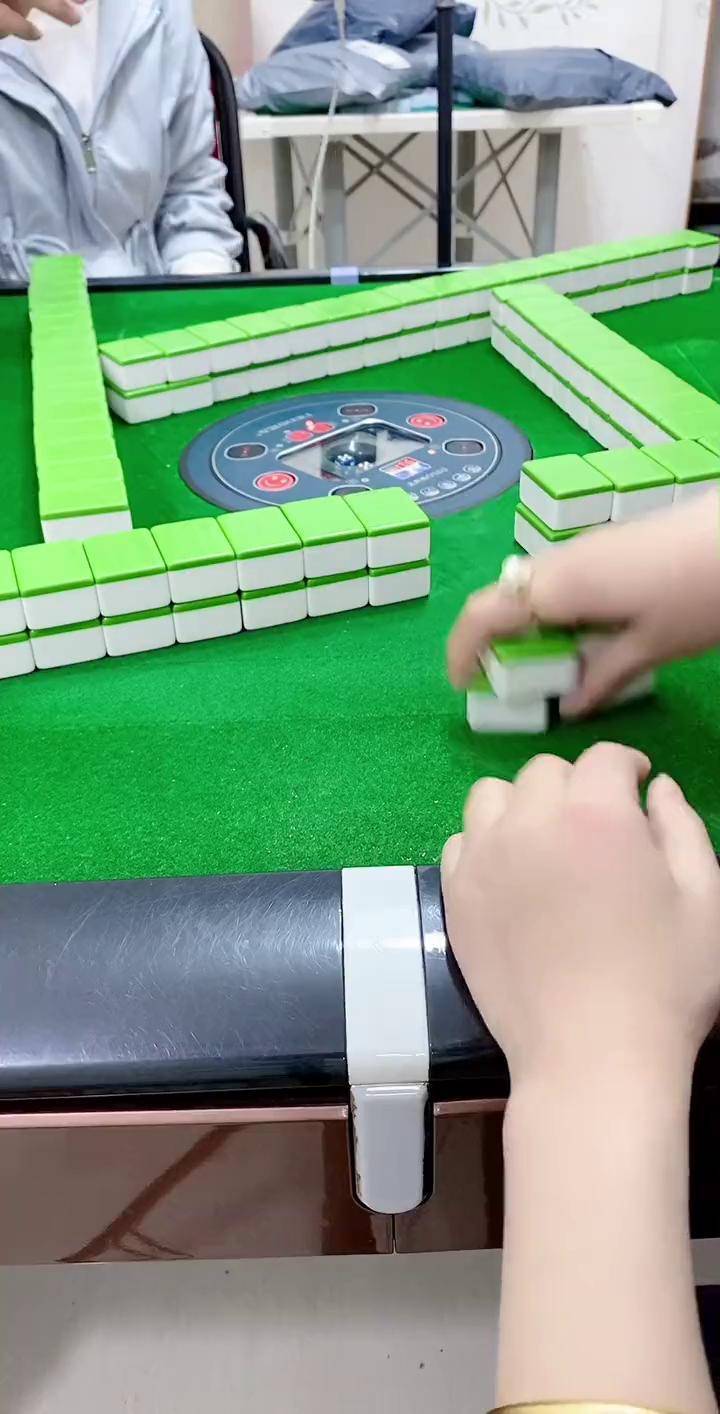 辅助神器“腾讯欢乐麻将可以开挂吗	”(作弊)辅助透视教程-第1张图片