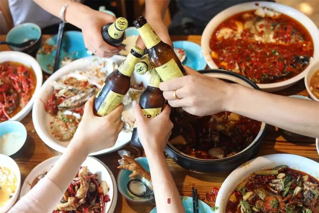 【疫情后约,疫情过后一般会出现什么情况】