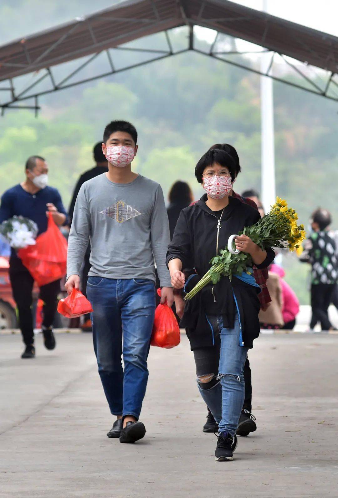 清明遇上疫情／当清明节遇上新冠肺炎疫情