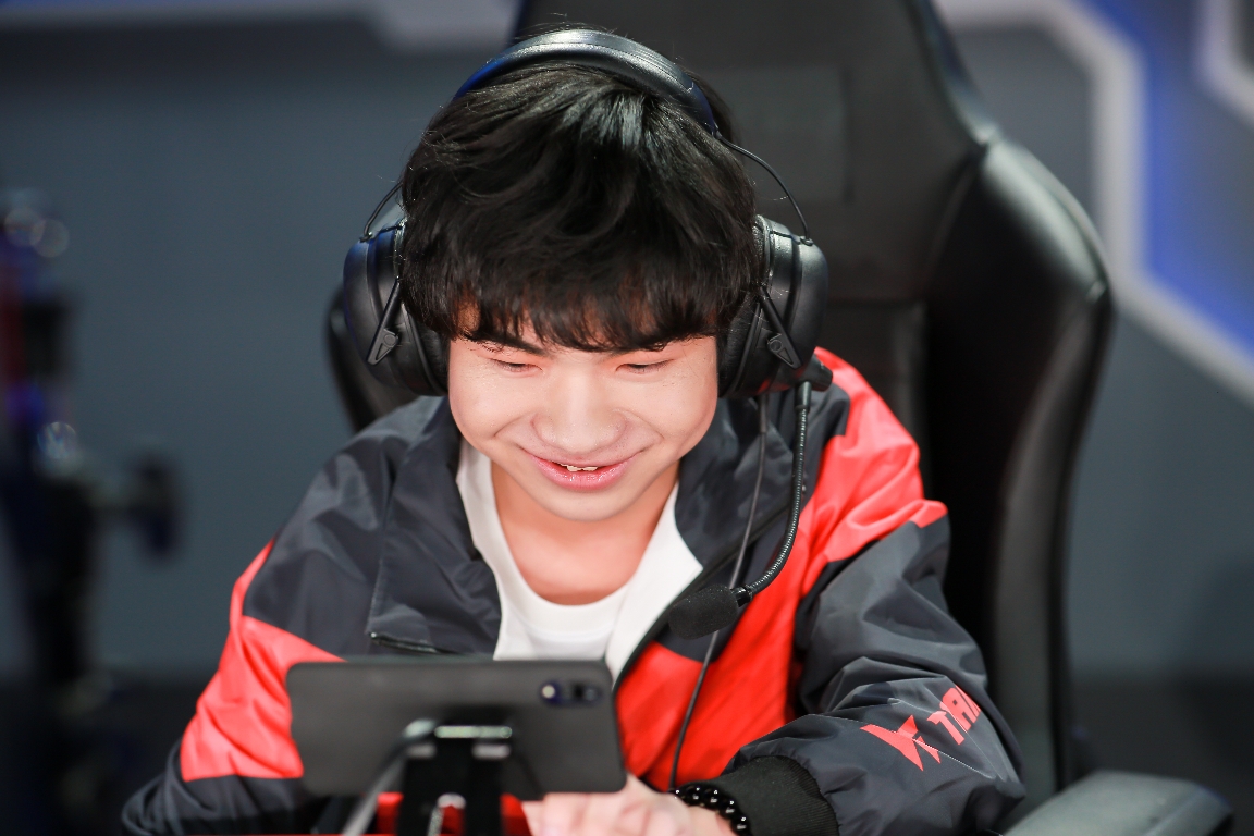 今日盘点“wepoker透视脚本免费”了解开挂过程