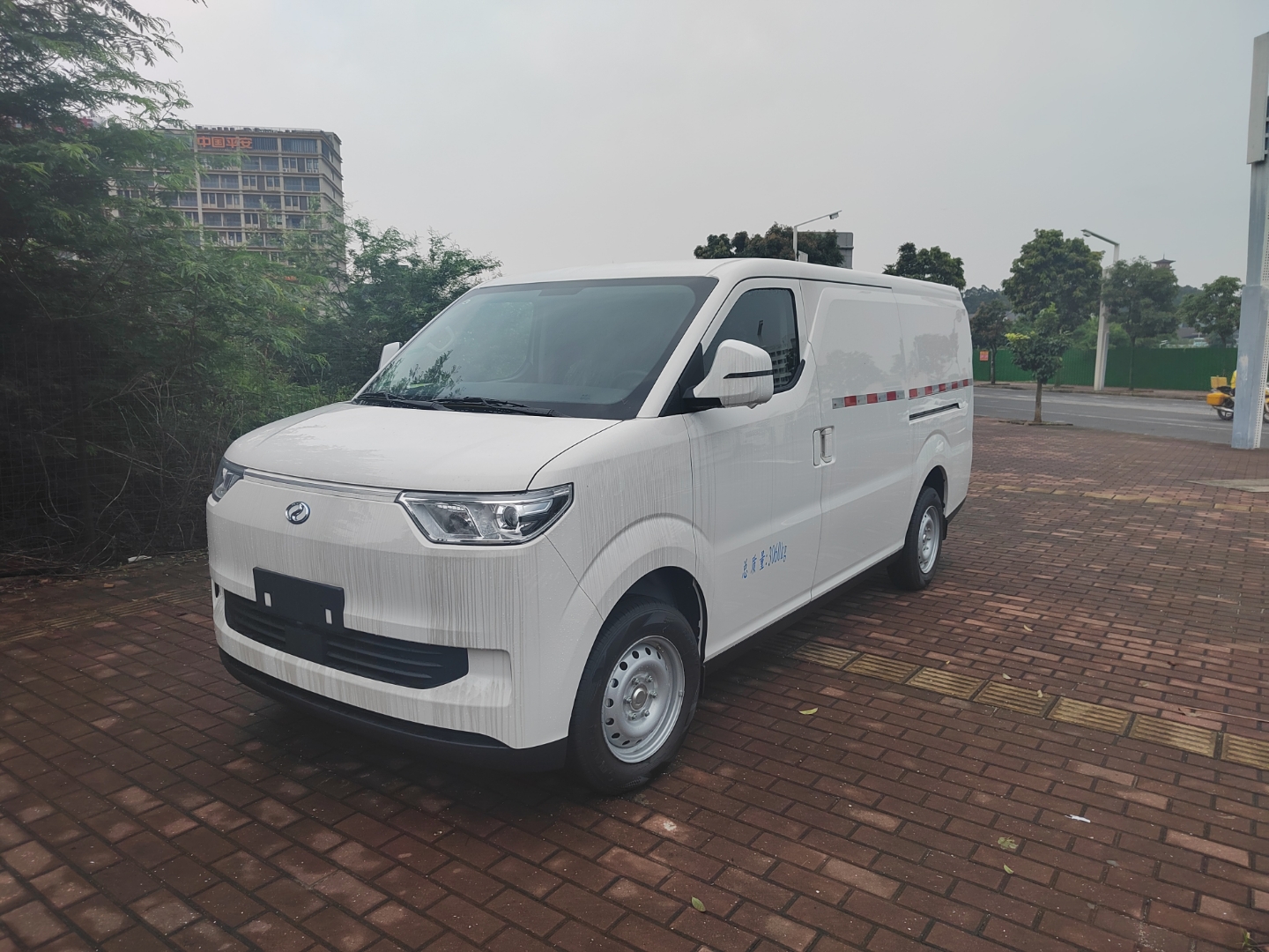 新能源小货车费用/新能源小货车费用两箱-第1张图片