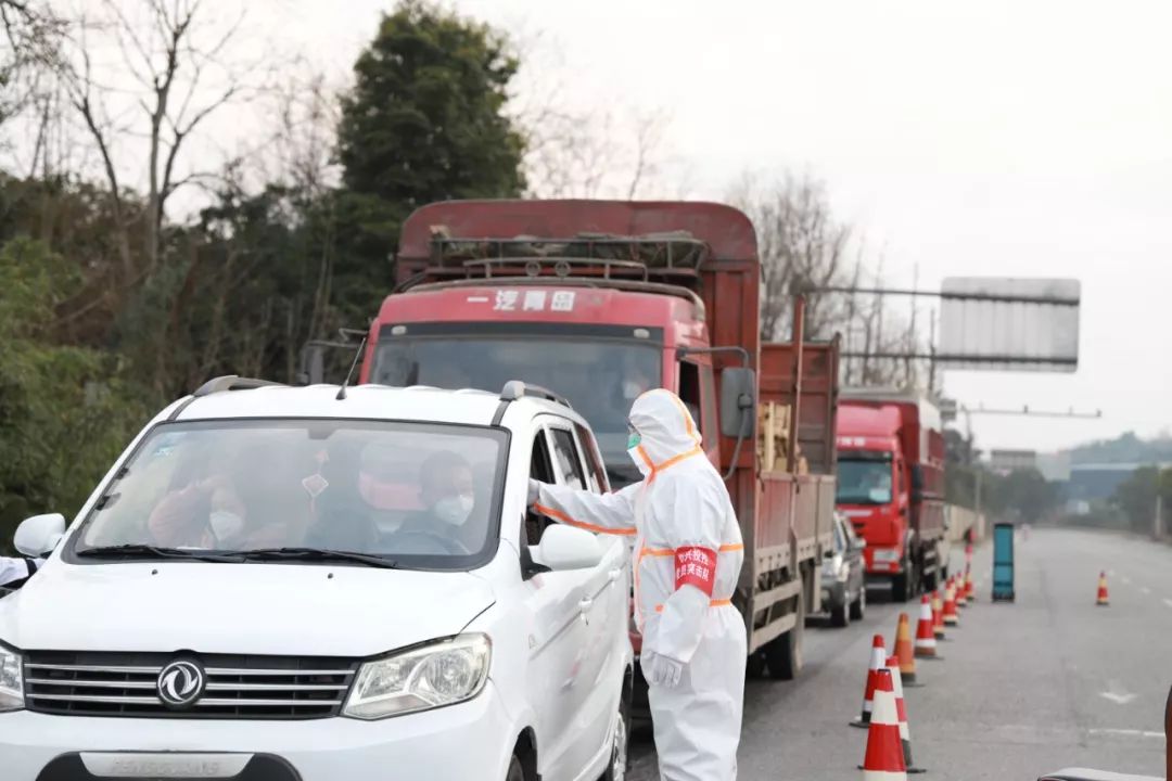 青岛12例确诊多数是结核病人︰(青岛6例确诊病例中有3例重型?)