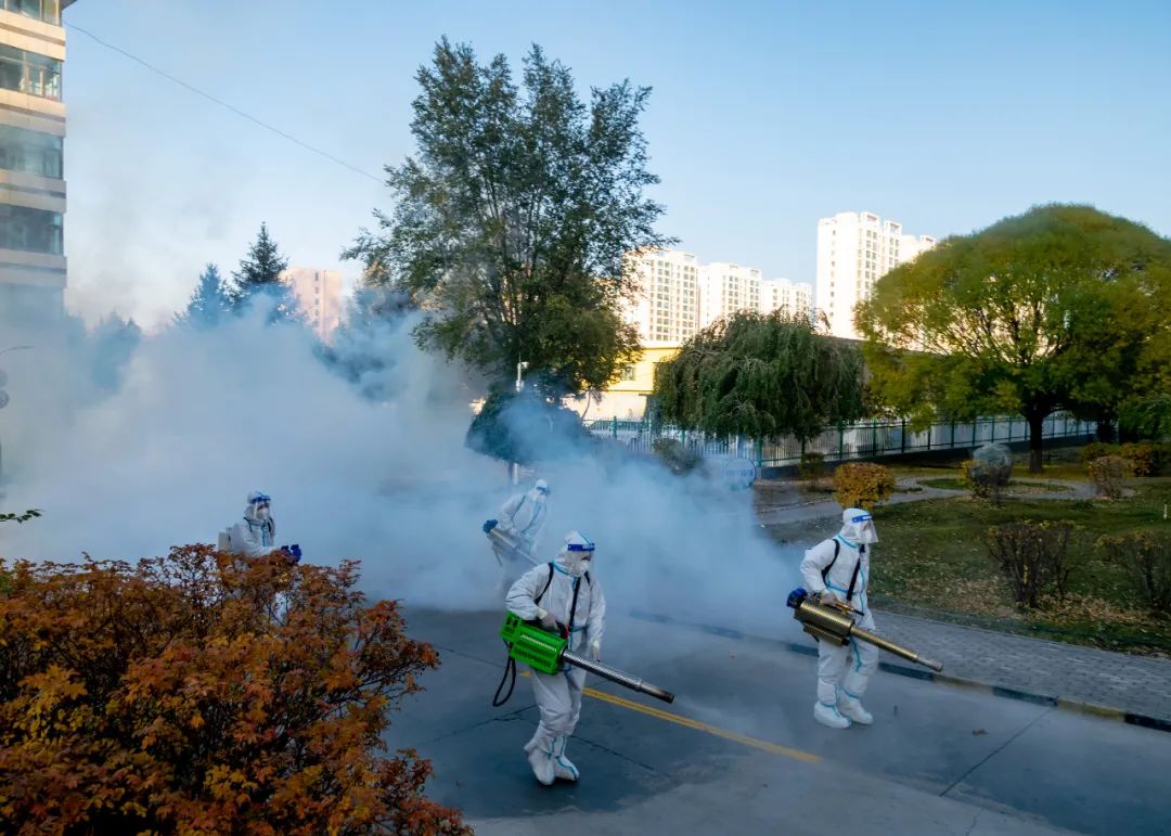 北京一确诊病例密接1751人︰(北京确诊密接轨迹)