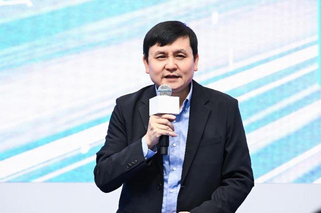 “张文宏称走出疫情已成定局” 张文宏疫情结束之时？-第2张图片