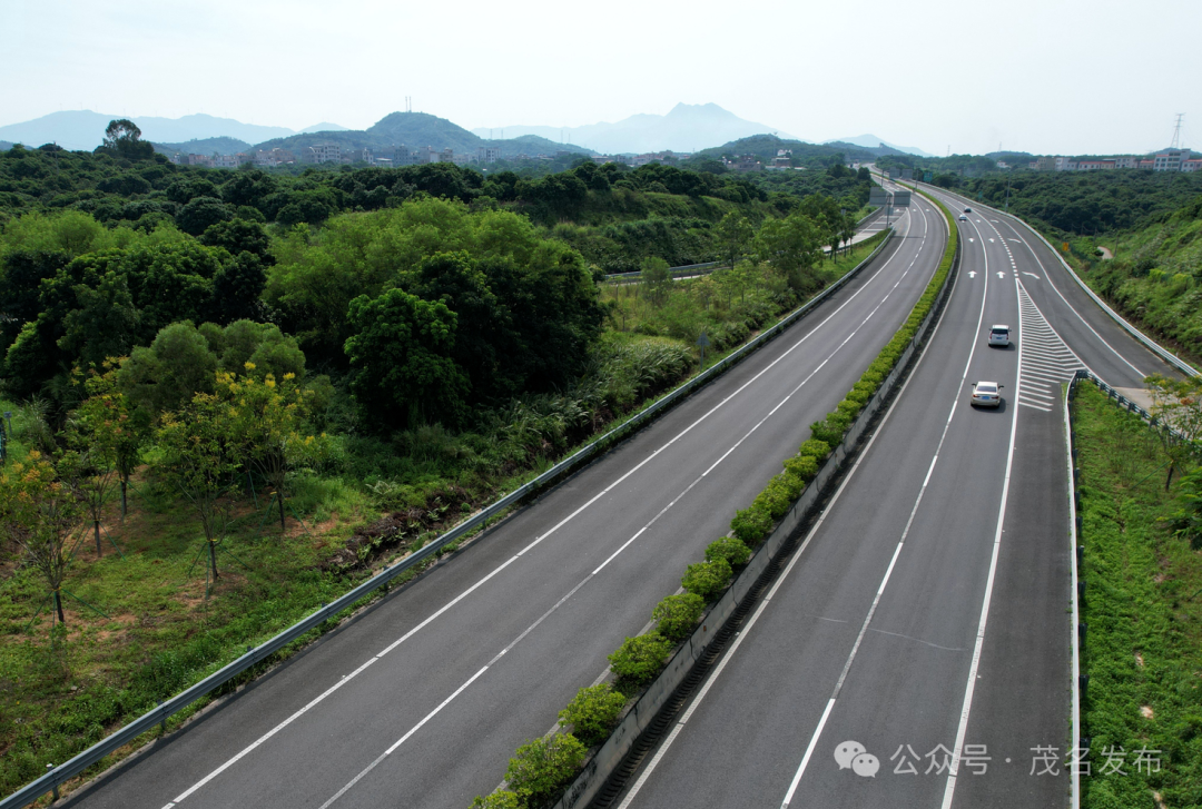 中秋节高速公路免费吗2022︰(中秋节高速公路免费吗?小型客车?)-第3张图片