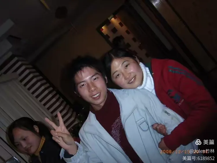 玩家必搜“凑一桌关春天怎么开挂”开挂辅助脚本+详细开挂安装教程-第2张图片